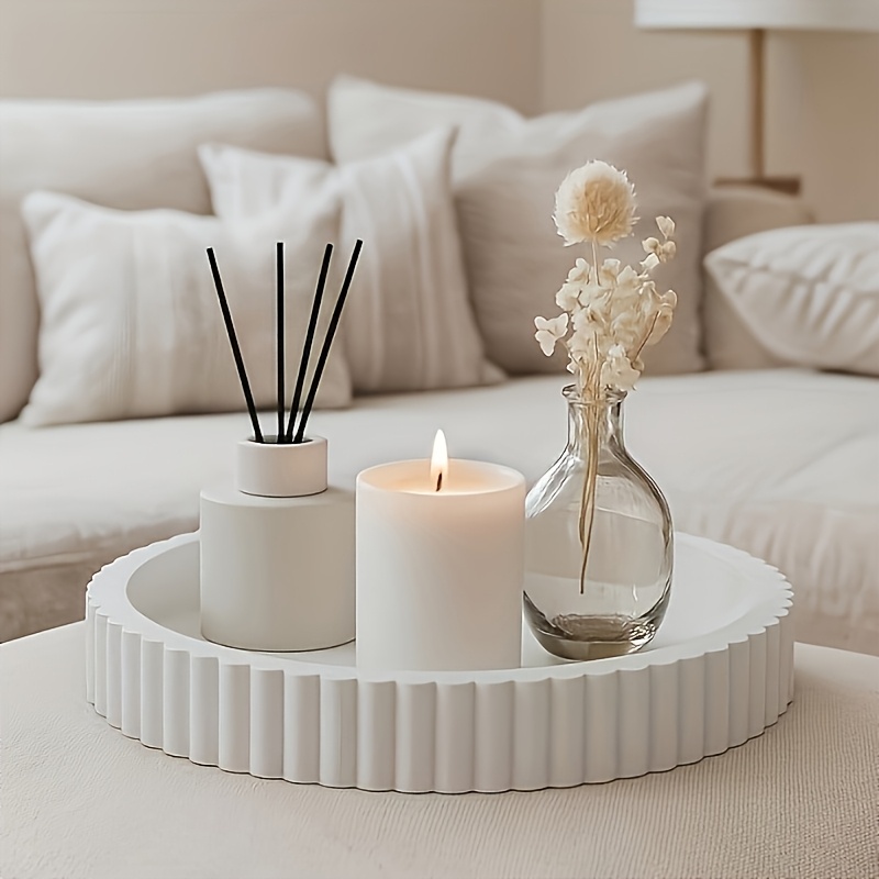 Home Decor Center - صينية بيضاء دائرية عصرية بتصميم متموج