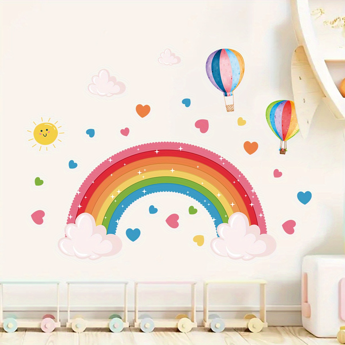 ملصقات حائط على شكل بالون على  - مراجعة Home Decor Y2K وسعره