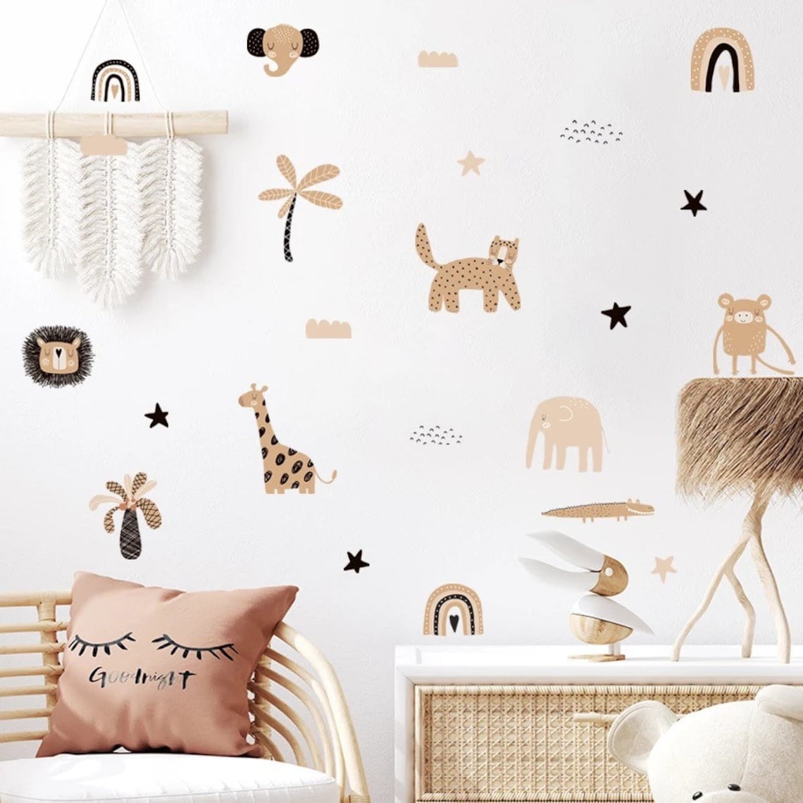 ملصقات جدارية بوهو كرتونية بأل - مراجعة Home Decor Y2K وسعره
